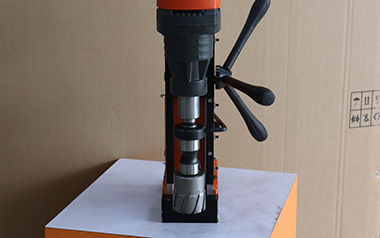 磁力鉆在使用過程中要注意哪些事項(xiàng)？