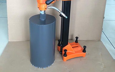 市場上人們應(yīng)該如何選擇磁力鉆？